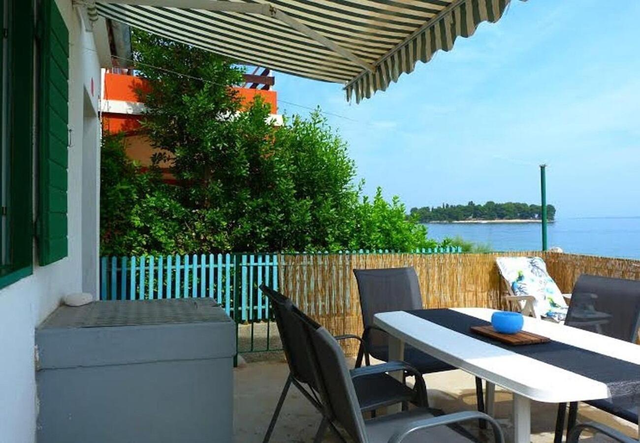 Holiday Home Villa Jadran - 10 M From Beach 프레코 외부 사진